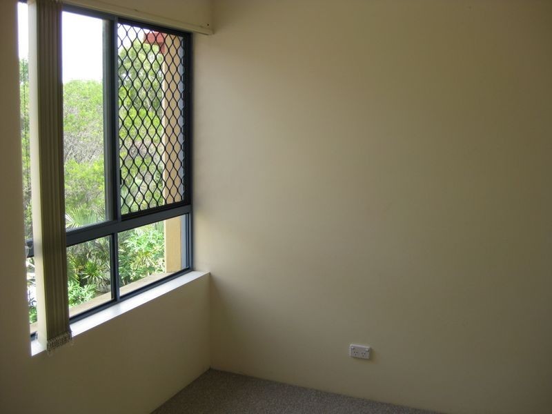 12/89 Frank Street, Labrador QLD 4215