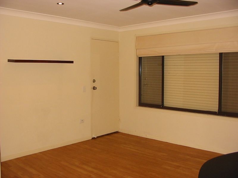 4/173 Muir Street, Labrador QLD 4215