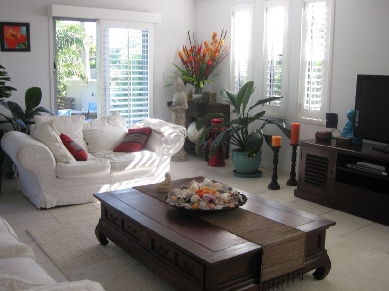 2/23 Hunter Street, Labrador QLD 4215