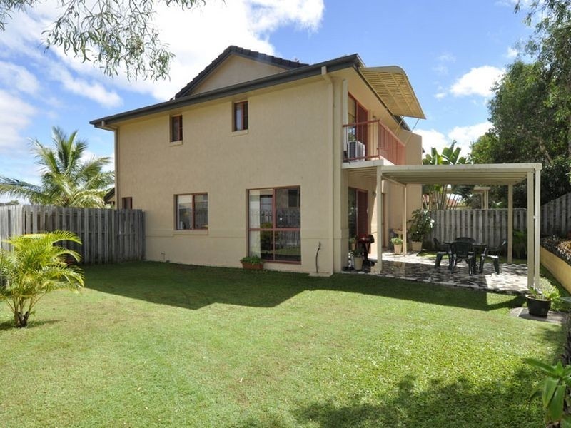 3/111 Greenacre Drive, Parkwood QLD 4214
