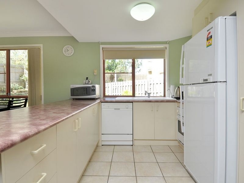 3/111 Greenacre Drive, Parkwood QLD 4214