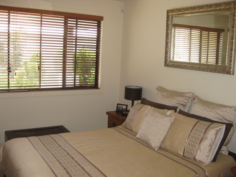 2/3 Ashton Street, Labrador QLD 4215