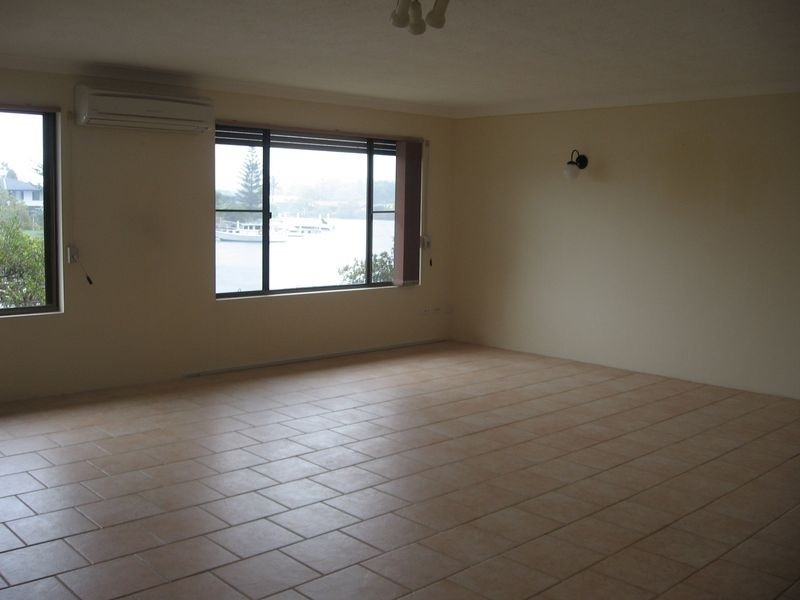 Biggera Waters QLD 4216