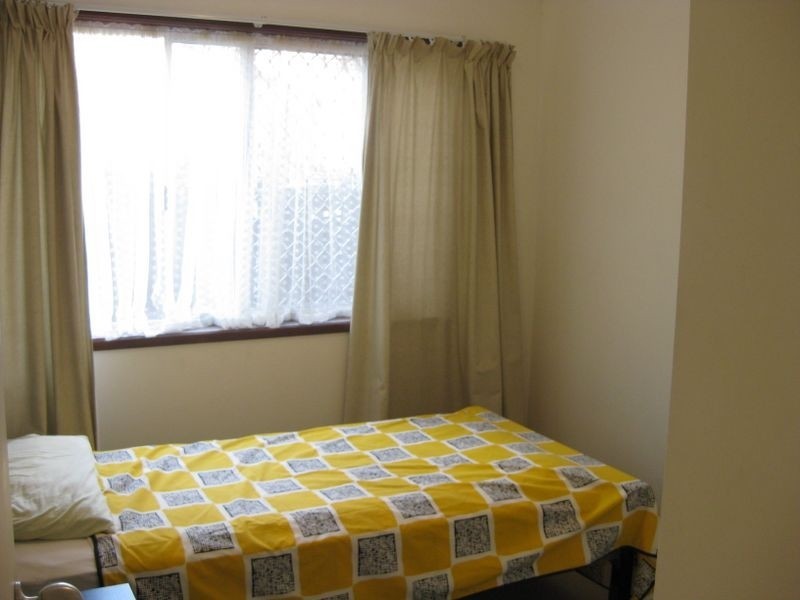 1/143 High Street, Southport QLD 4215