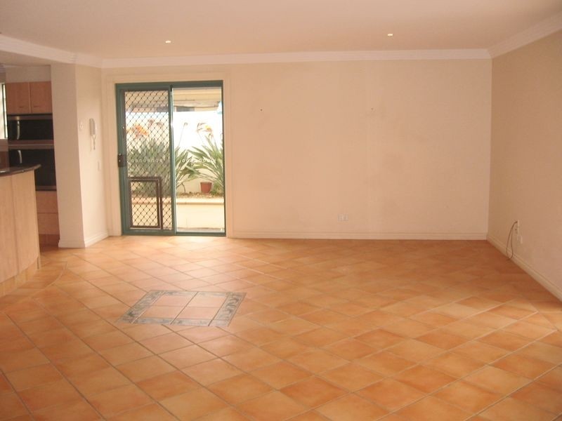 Paradise Point QLD 4216