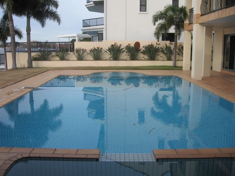 Paradise Point QLD 4216