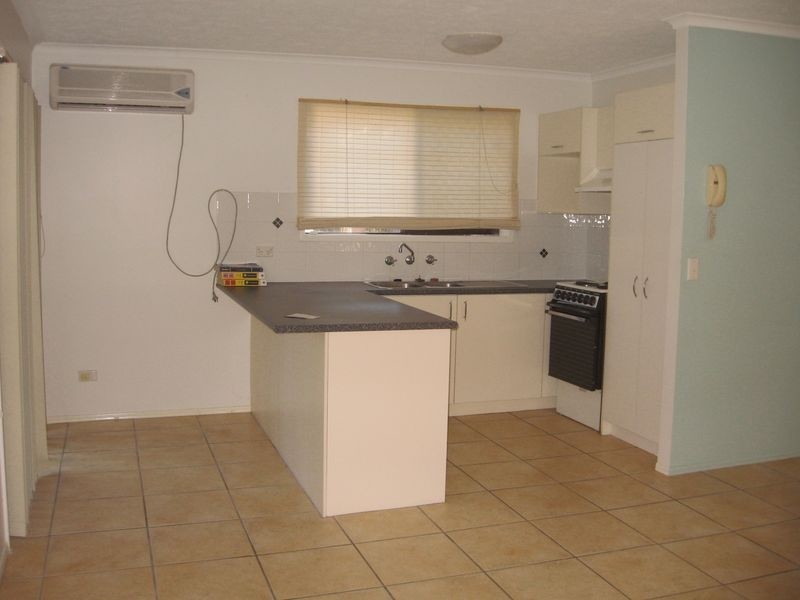 1/8 Baker Avenue, Labrador QLD 4215