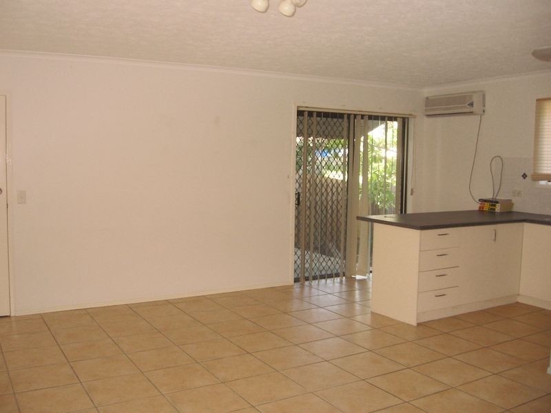 1/8 Baker Avenue, Labrador QLD 4215