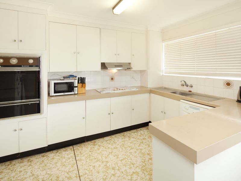 7/216 Marine Parade, Labrador QLD 4215