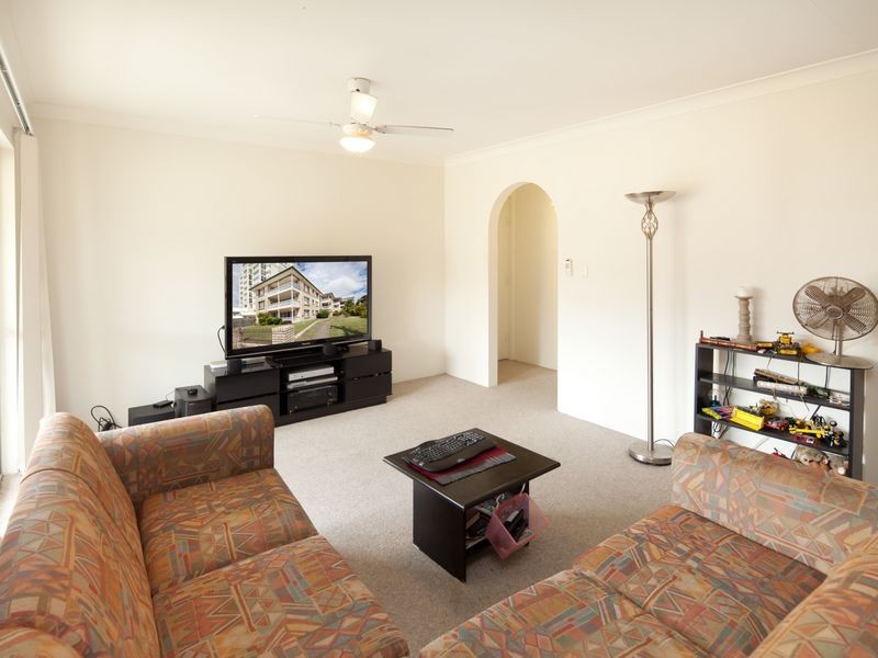 7/216 Marine Parade, Labrador QLD 4215