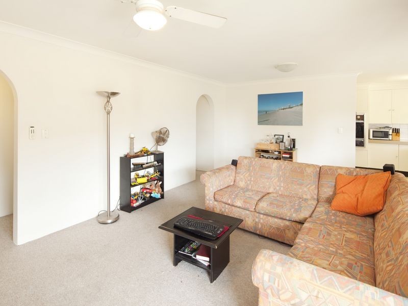 7/216 Marine Parade, Labrador QLD 4215