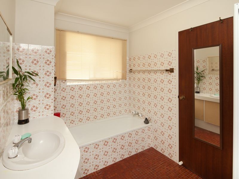 7/216 Marine Parade, Labrador QLD 4215