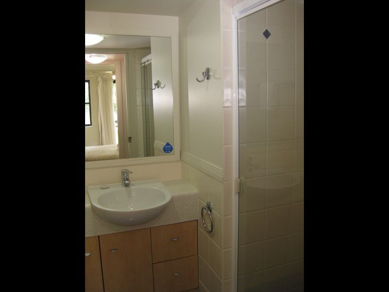 222/392 Marine Parade, Labrador QLD 4215