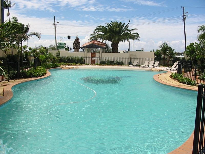 222/392 Marine Parade, Labrador QLD 4215