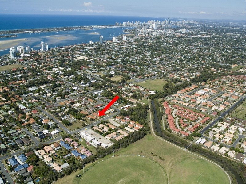 1/44 Harley Street, Labrador QLD 4215