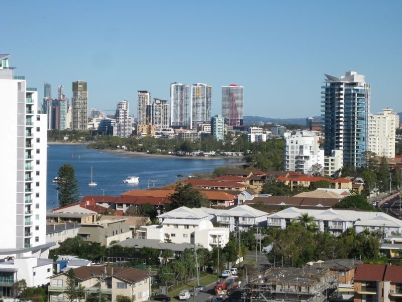 1307/360 Marine Parade, Labrador QLD 4215