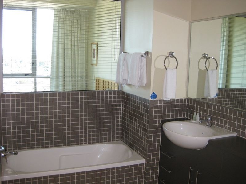 1307/360 Marine Parade, Labrador QLD 4215