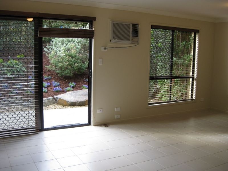 9/72 Imperial Parade, Labrador QLD 4215