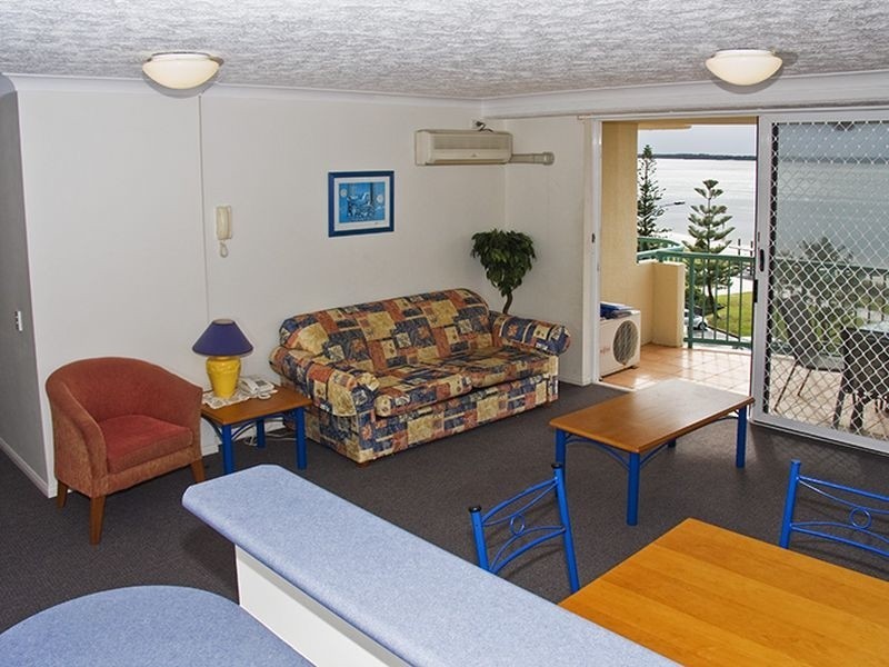 20/484 Marine Parade, Biggera Waters QLD 4216