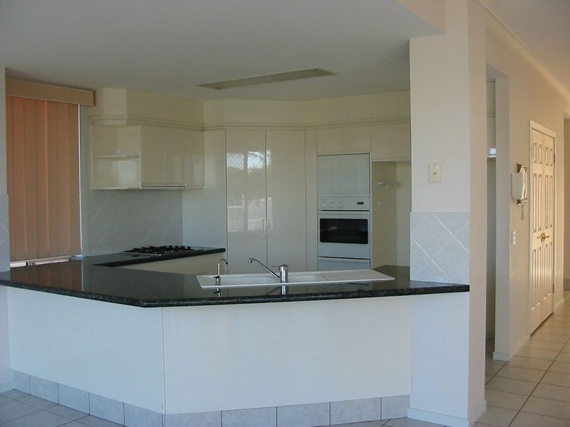 12 Prosperity Drive, Hope Island QLD 4212