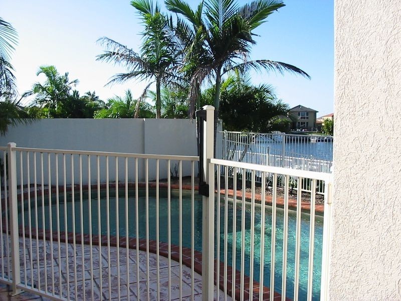 12 Prosperity Drive, Hope Island QLD 4212