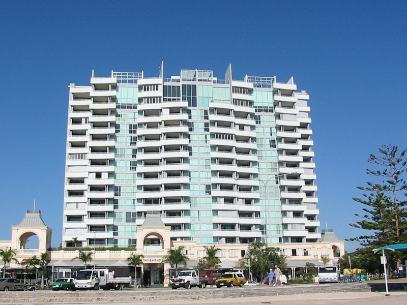 201/352 Marine Parade, Labrador QLD 4215