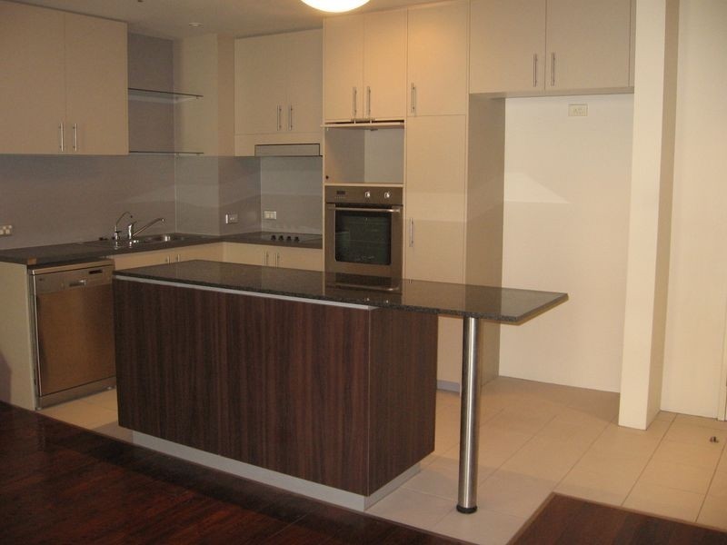 201/352 Marine Parade, Labrador QLD 4215