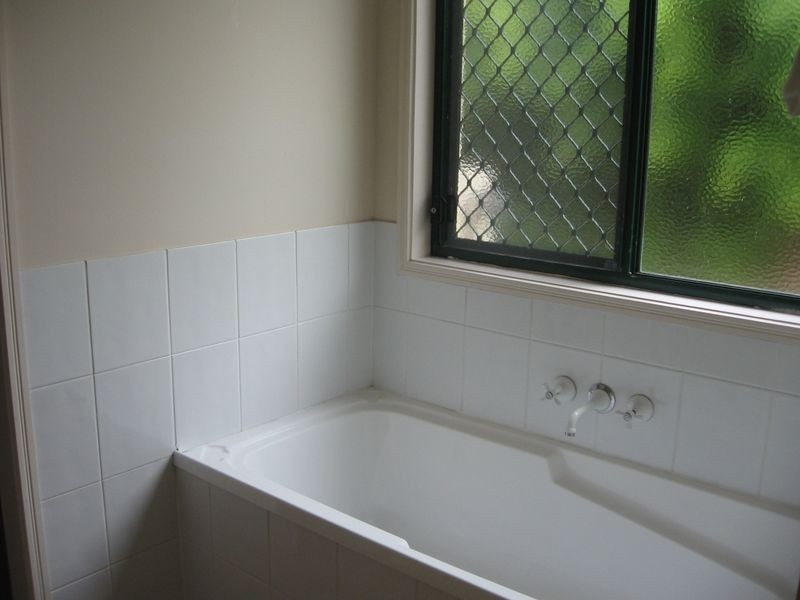 Parkwood QLD 4214