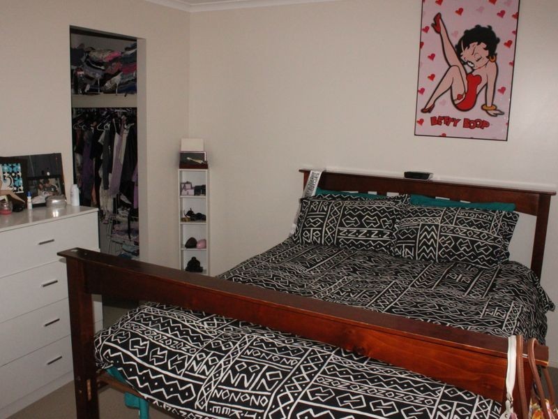 2/643 Pine Ridge Road, Biggera Waters QLD 4216