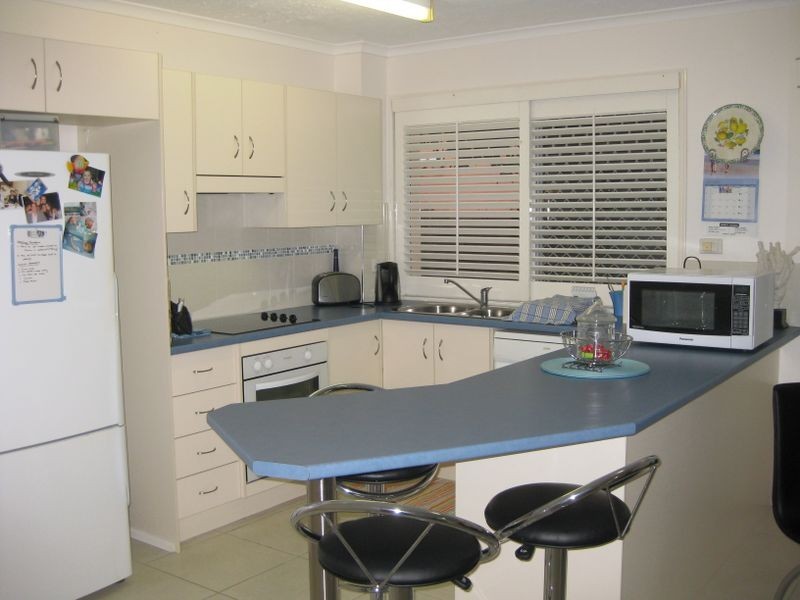 1/10 Brighton Street, Biggera Waters QLD 4216