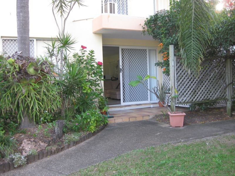 1/10 Brighton Street, Biggera Waters QLD 4216