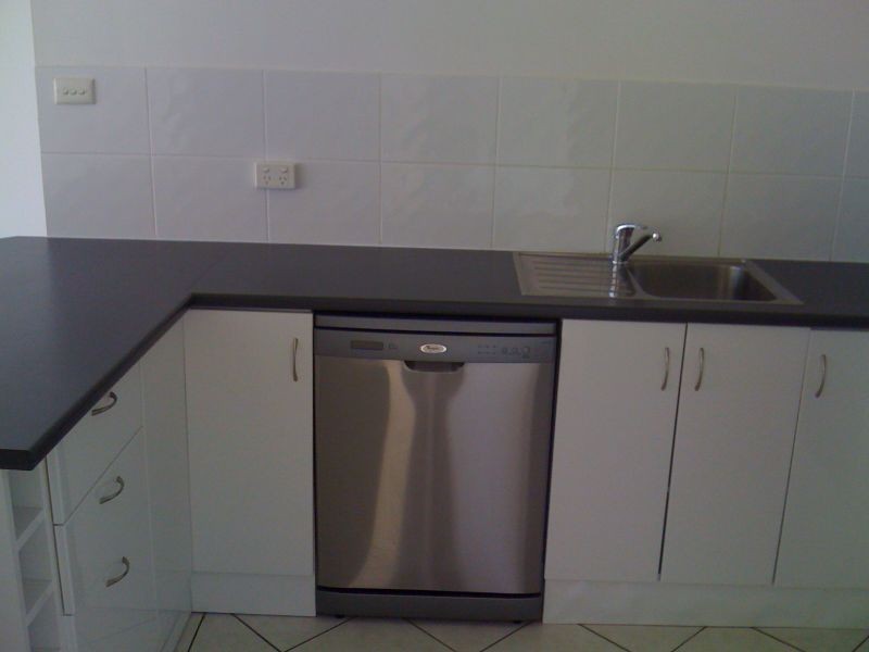 11/10 Brisbane Road, Labrador QLD 4215