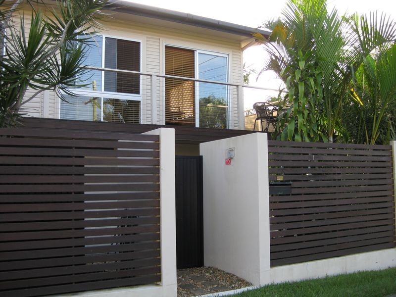 16 Loder Street, Biggera Waters QLD 4216