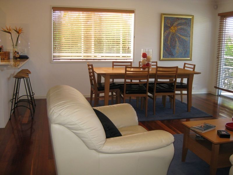 16 Loder Street, Biggera Waters QLD 4216