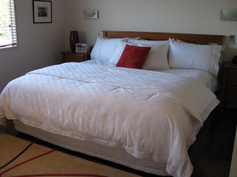 16 Loder Street, Biggera Waters QLD 4216