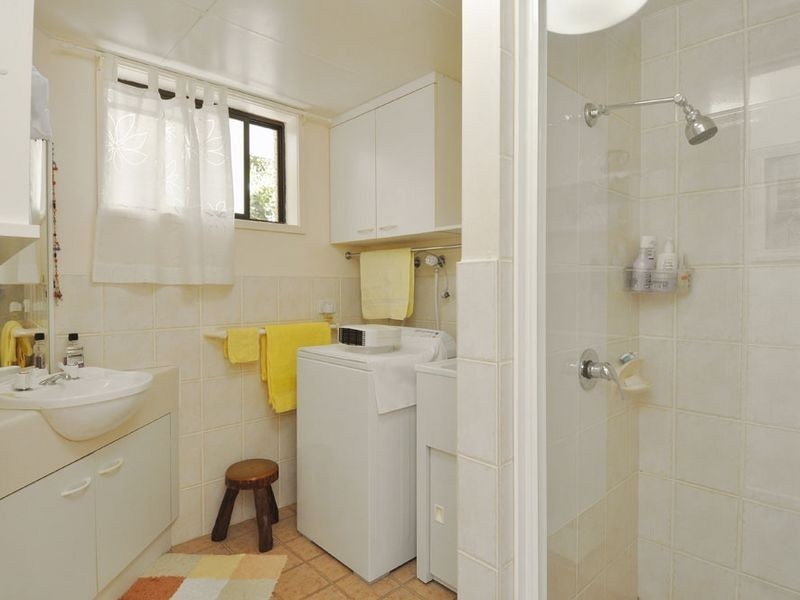 3/3 Robert Street, Labrador QLD 4215