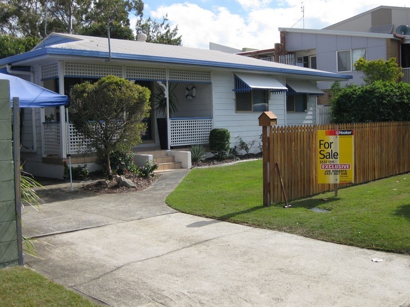 16 Bath Street, Labrador QLD 4215
