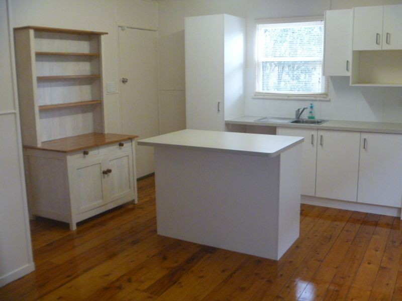 2/16 Ocean Street, Runaway Bay QLD 4216