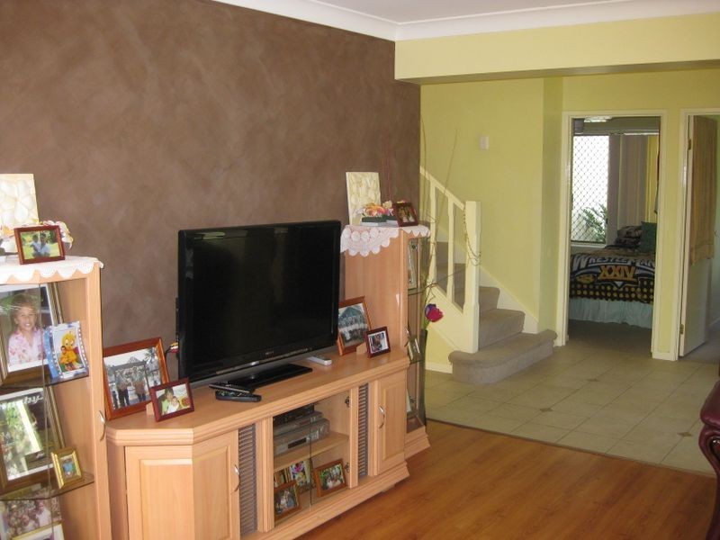 1/183 Government Road, Labrador QLD 4215