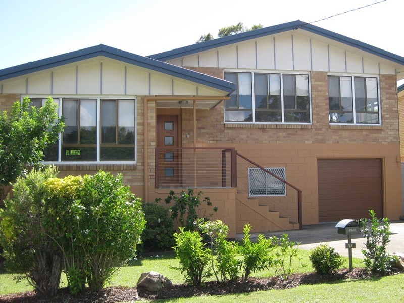 Labrador QLD 4215