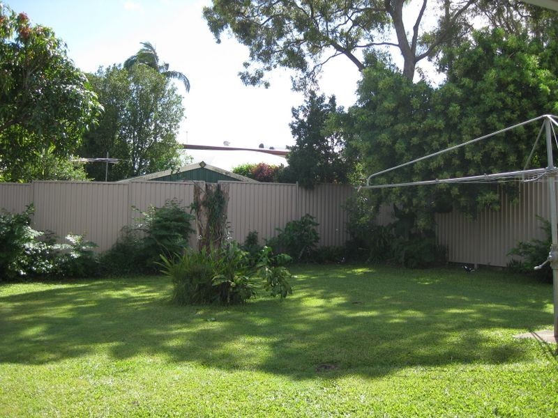 Labrador QLD 4215