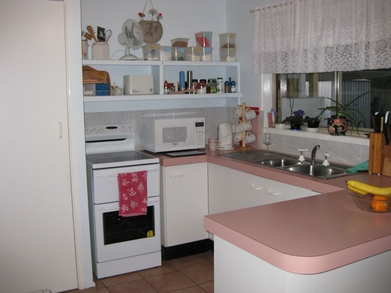 244 Mildura Drive, Helensvale QLD 4212