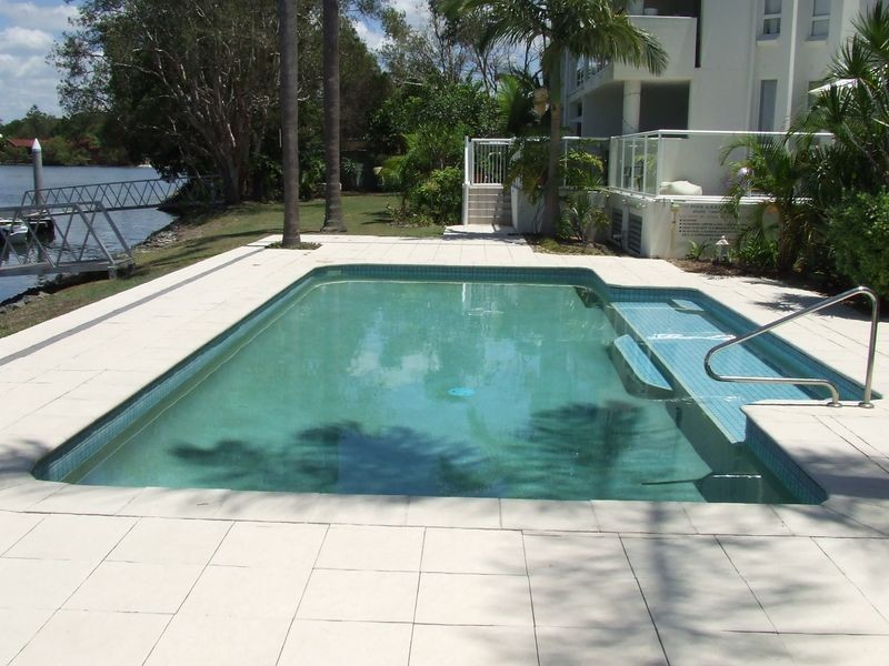 Biggera Waters QLD 4216