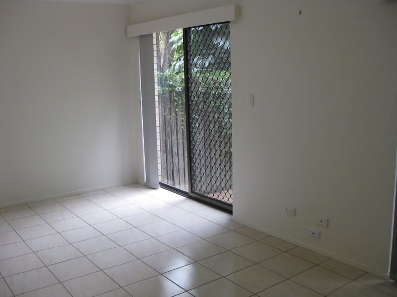 Labrador QLD 4215