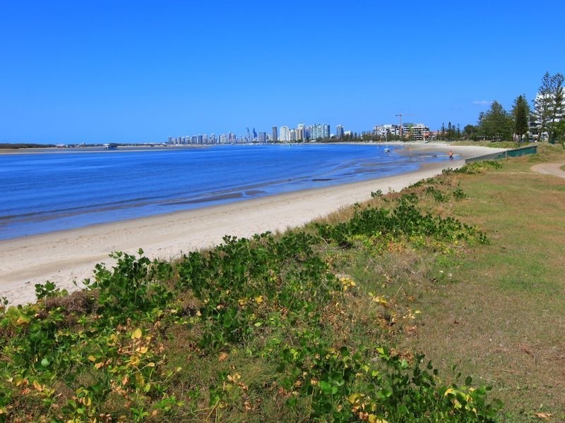 1/548 Marine Parade, Biggera Waters QLD 4216