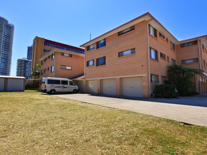 1/548 Marine Parade, Biggera Waters QLD 4216