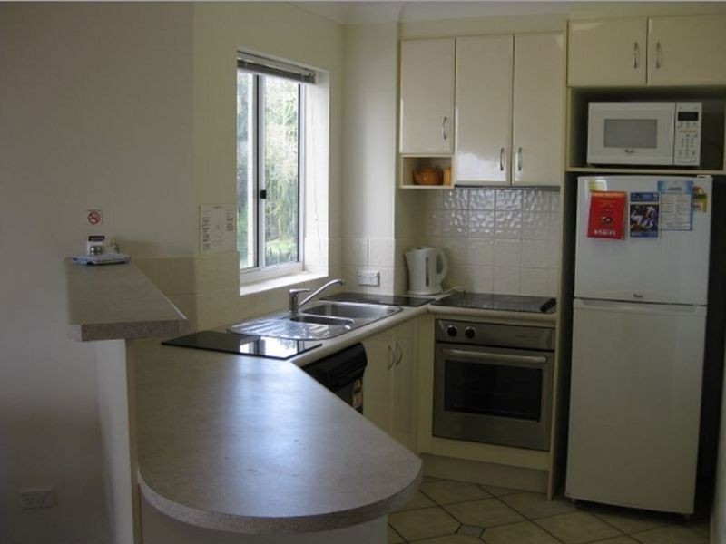 36/484-488 Marine Parade, Biggera Waters QLD 4216