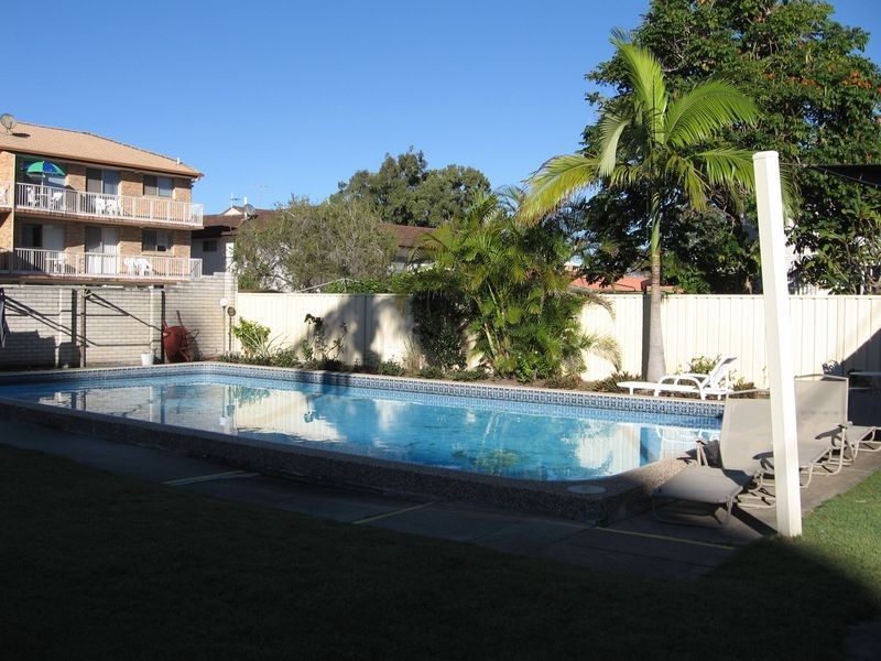 1/530 Marine Parade, Biggera Waters QLD 4216