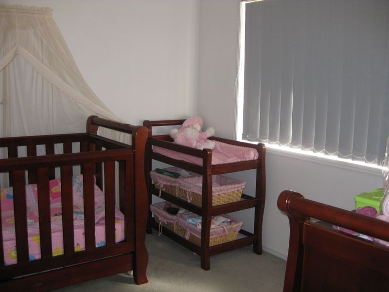 10 Pago Terrace, Pacific Pines QLD 4211