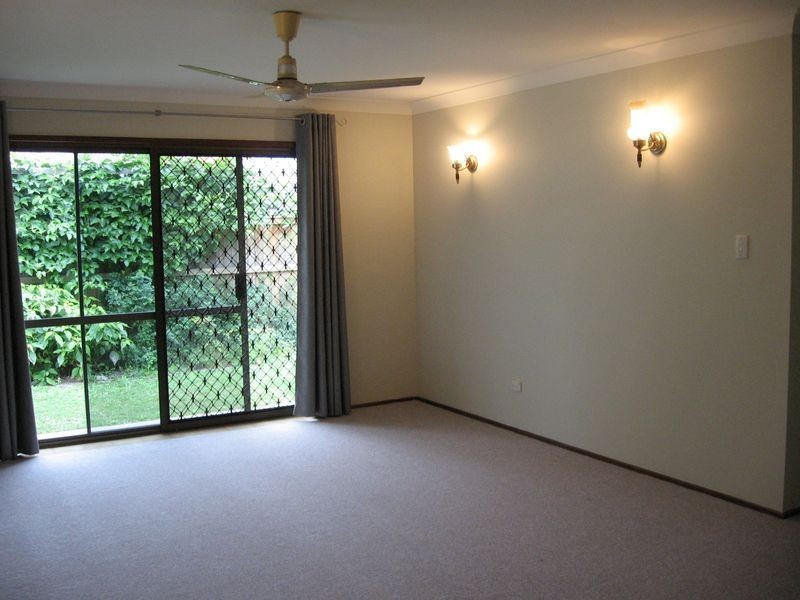 1/32 Drake Avenue, Paradise Point QLD 4216